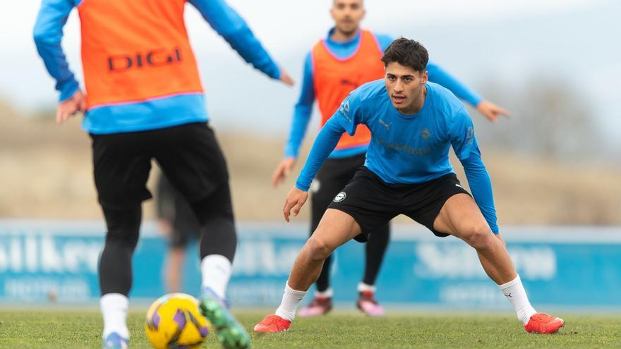 Carlos Martín entrena ya con el grupo
