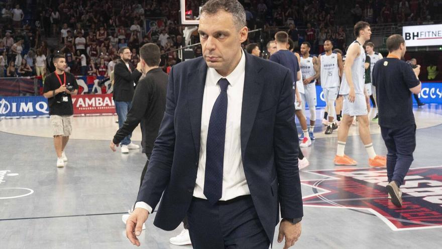 "Galbiati es nuestro entrenador y contamos con él", insiste el Baskonia