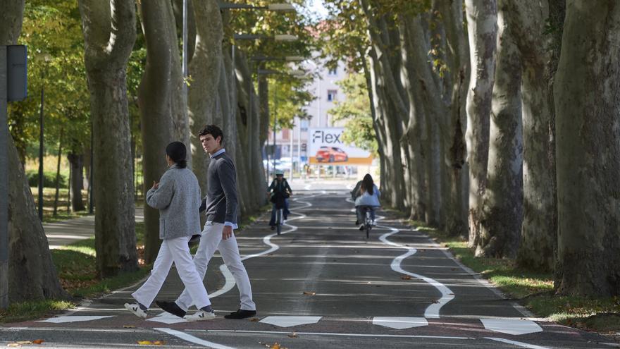 Pamplona explica las líneas serpenteantes de la carretera de la Universidad de Navarra