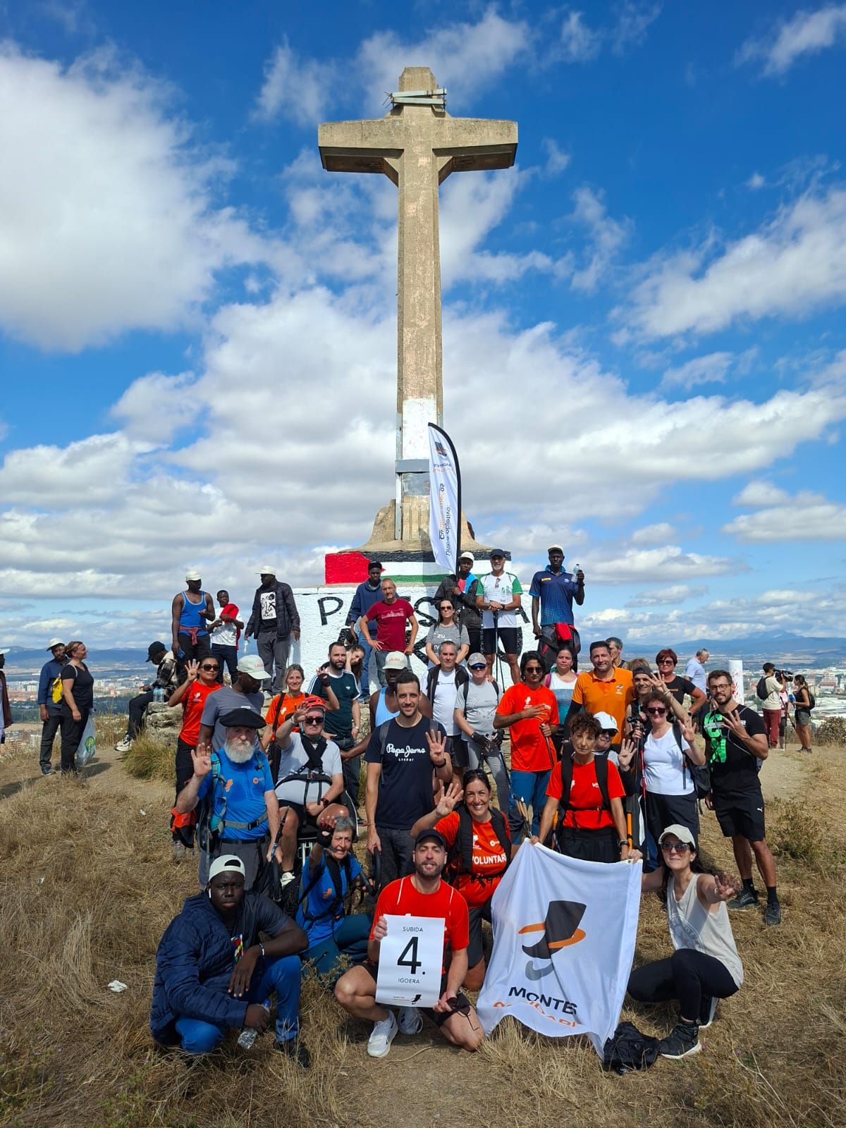 En imágenes: Reto en Olarizu con Montes Solidarios