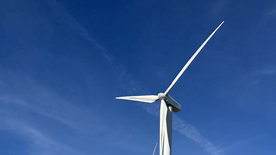 Iberdrola reactiva la eólica vasca en Labraza