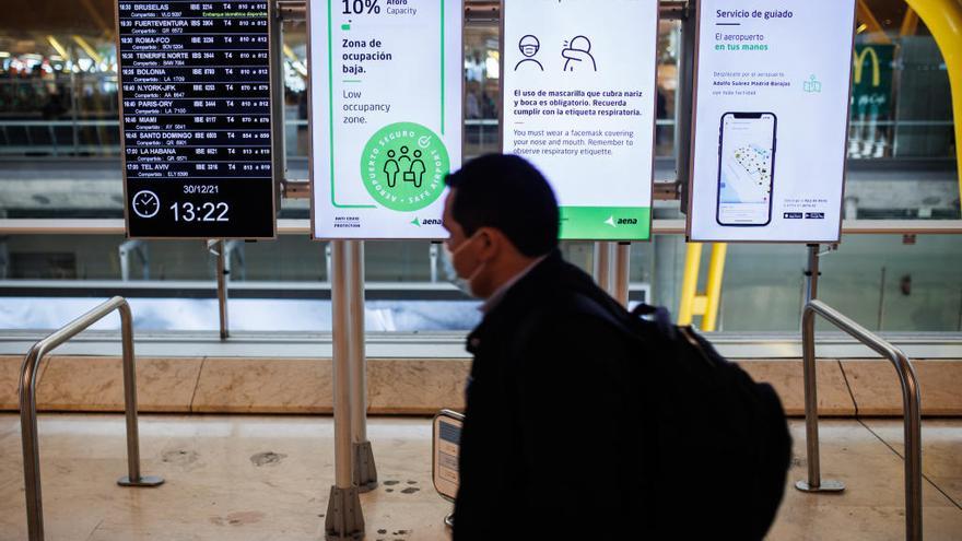 El pasaporte covid caduca a los nueve meses para viajar por la UE desde este martes