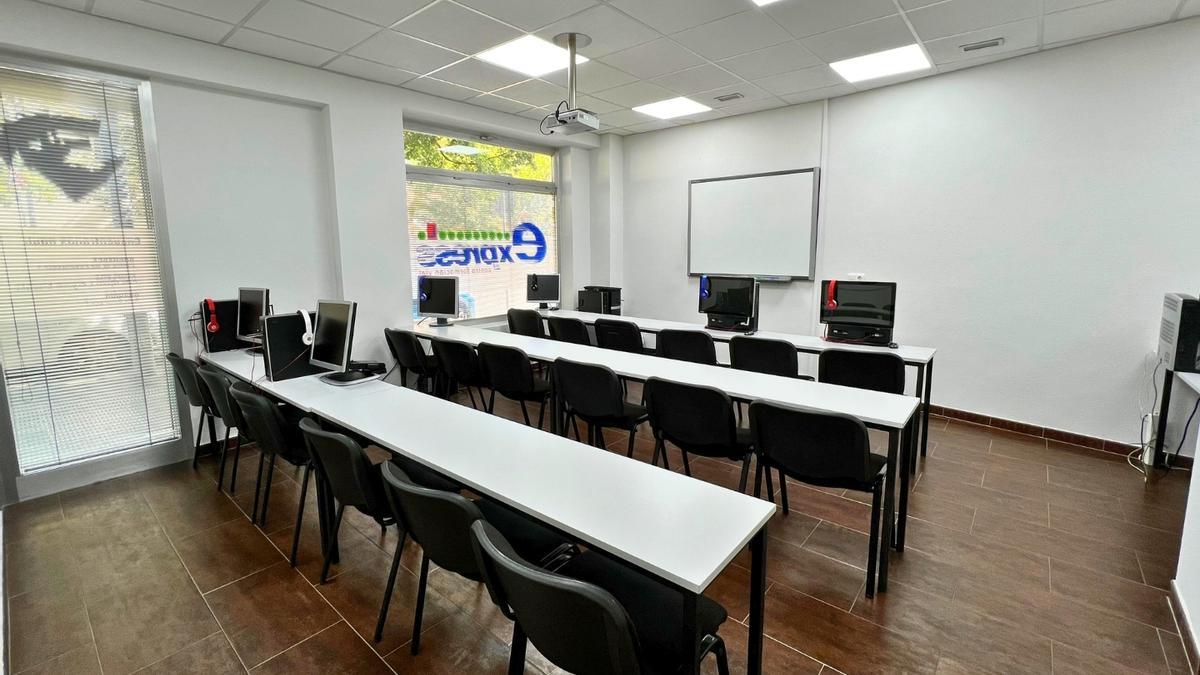 Aulas de Autoescuela Express, diseñadas para ofrecer una formación teórica cercana y de calidad.