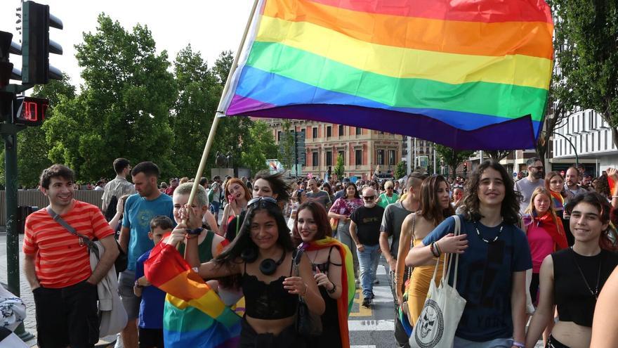 Confirman la existencia de estrategias organizadas en X para deshumanizar y patologizar a las personas LGTBI+
