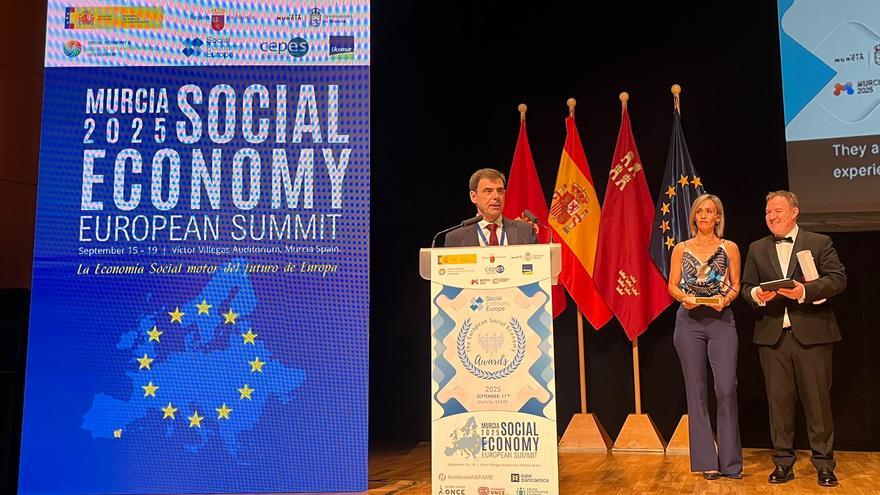&#039;EdukaCoop&#039; logra un hito histórico para Navarra al ganar el Premio Europeo de Economía Social en Educación y Formación