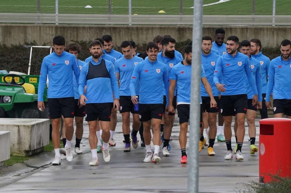Entrenamiento del Athletic en Lezama.