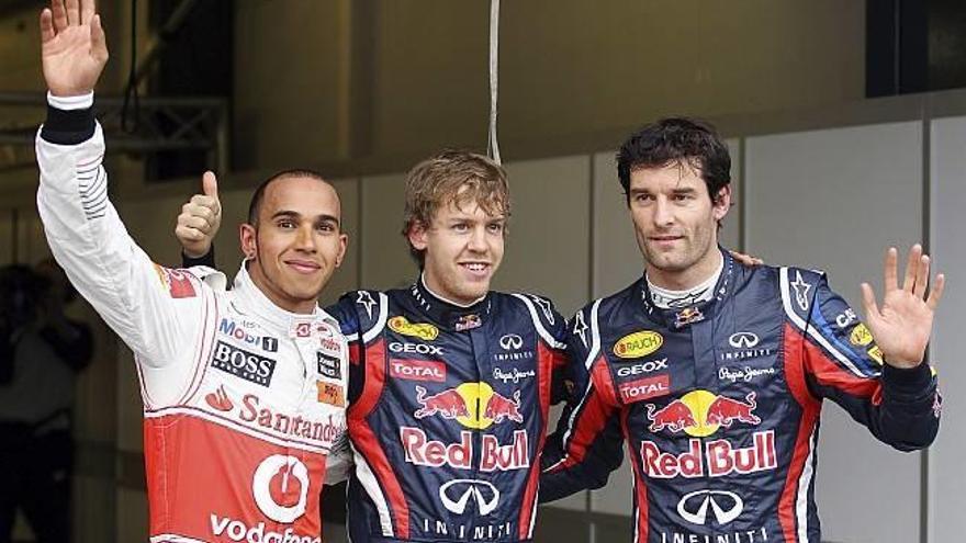 Vettel empieza 2011 como terminó 2010: volando y en la &quot;pole&quot;