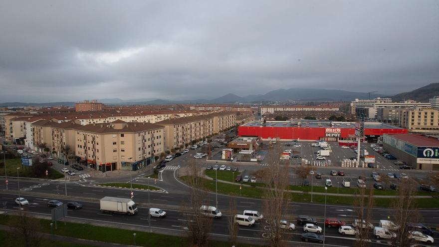 Herida una ciclista de 60 años tras ser atropellada en Berriozar
