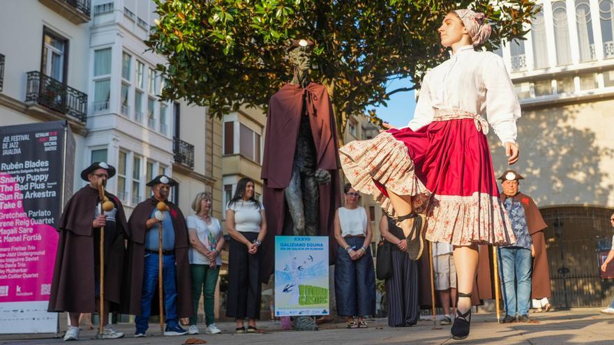 En imágenes: Vitoria-Gasteiz celebra el Día de Galicia