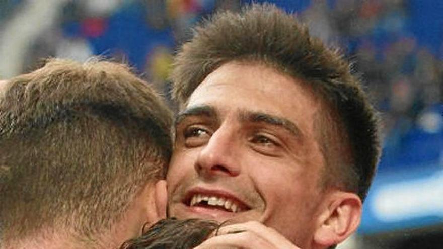 El Espanyol se merienda al indolente colista