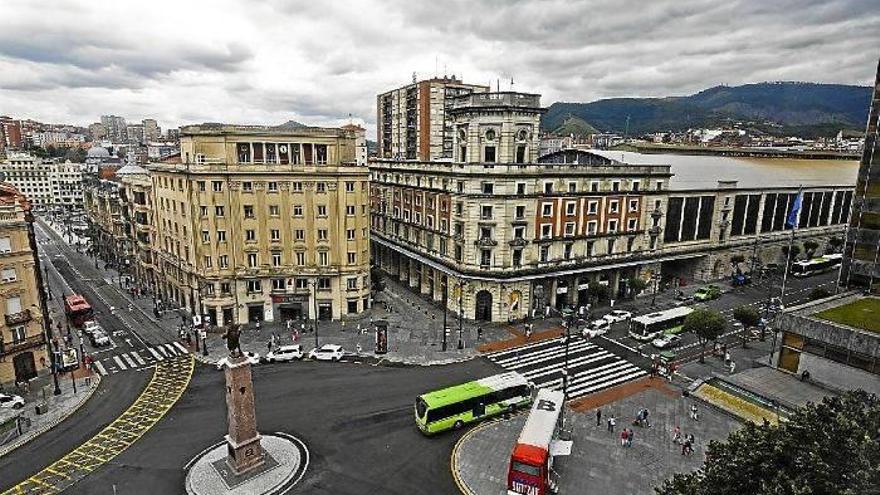 La reforma de las fachadas de la estación de Abando afectará a 10.000 usuarios diarios