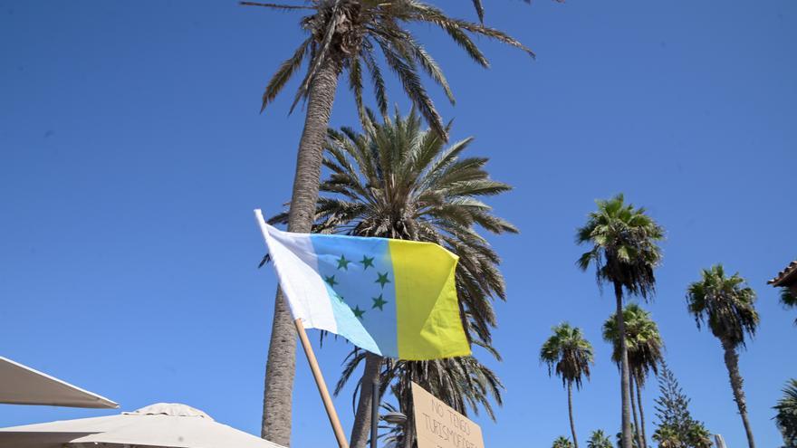 Canarias modifica su himno para incluir a La Graciosa