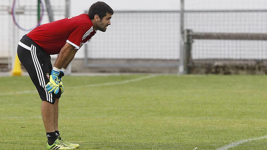 Asier Riesgo: &#039;Voy a pelear para ganarme la oportunidad que llevo tanto tiempo esperando&#039;