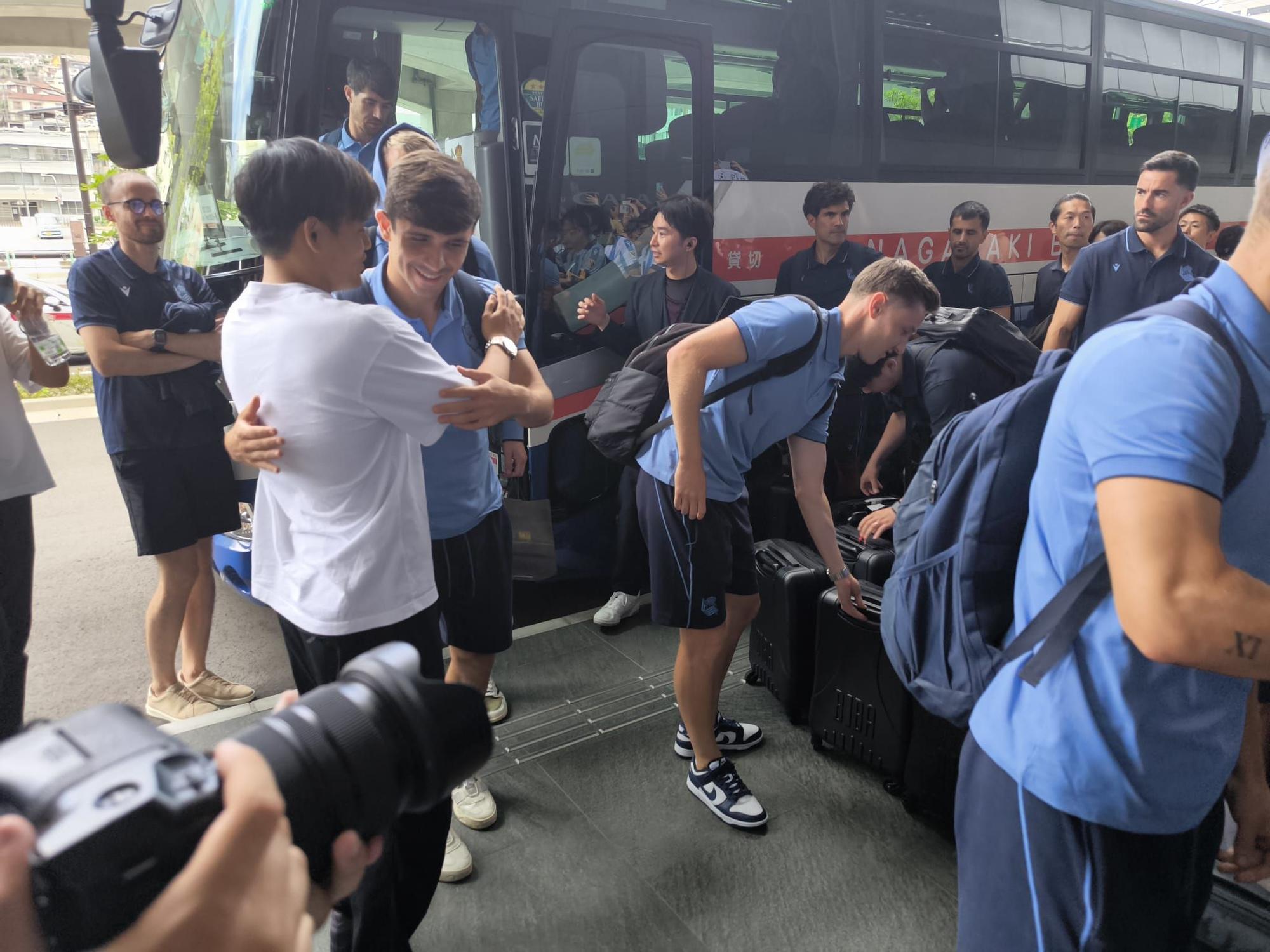 Take Kubo se suma a la expedición de la Real Sociedad en Japón