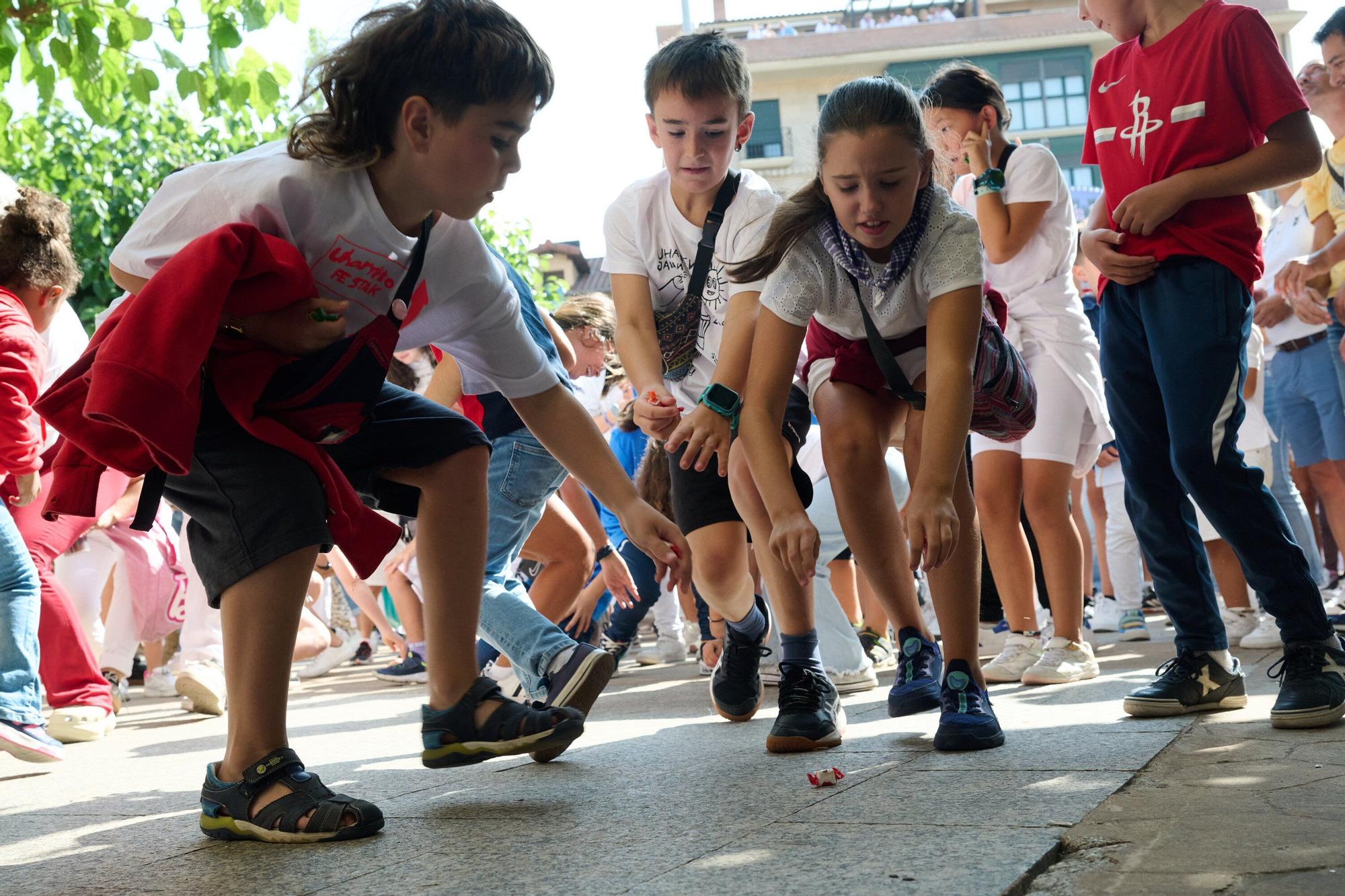 Fotos del chupinazo de fiestas de Huarte 2025