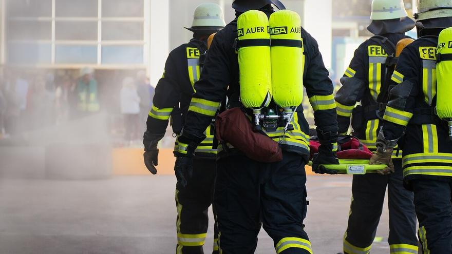 Dos fallecidos en el incendio de una fábrica de aceite en Pinos Puente (Granada)