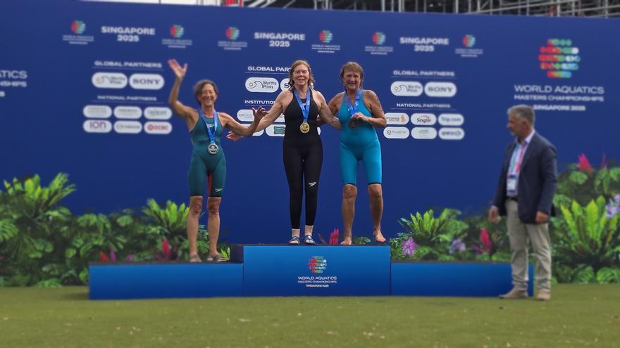 La navarra Natividad Iraizoz conquista la plata en el Mundial Máster de natación de Singapur