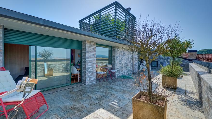 Una joya inmobiliaria en Gorraiz: espacio, luz y exclusividad a 10 minutos de Pamplona