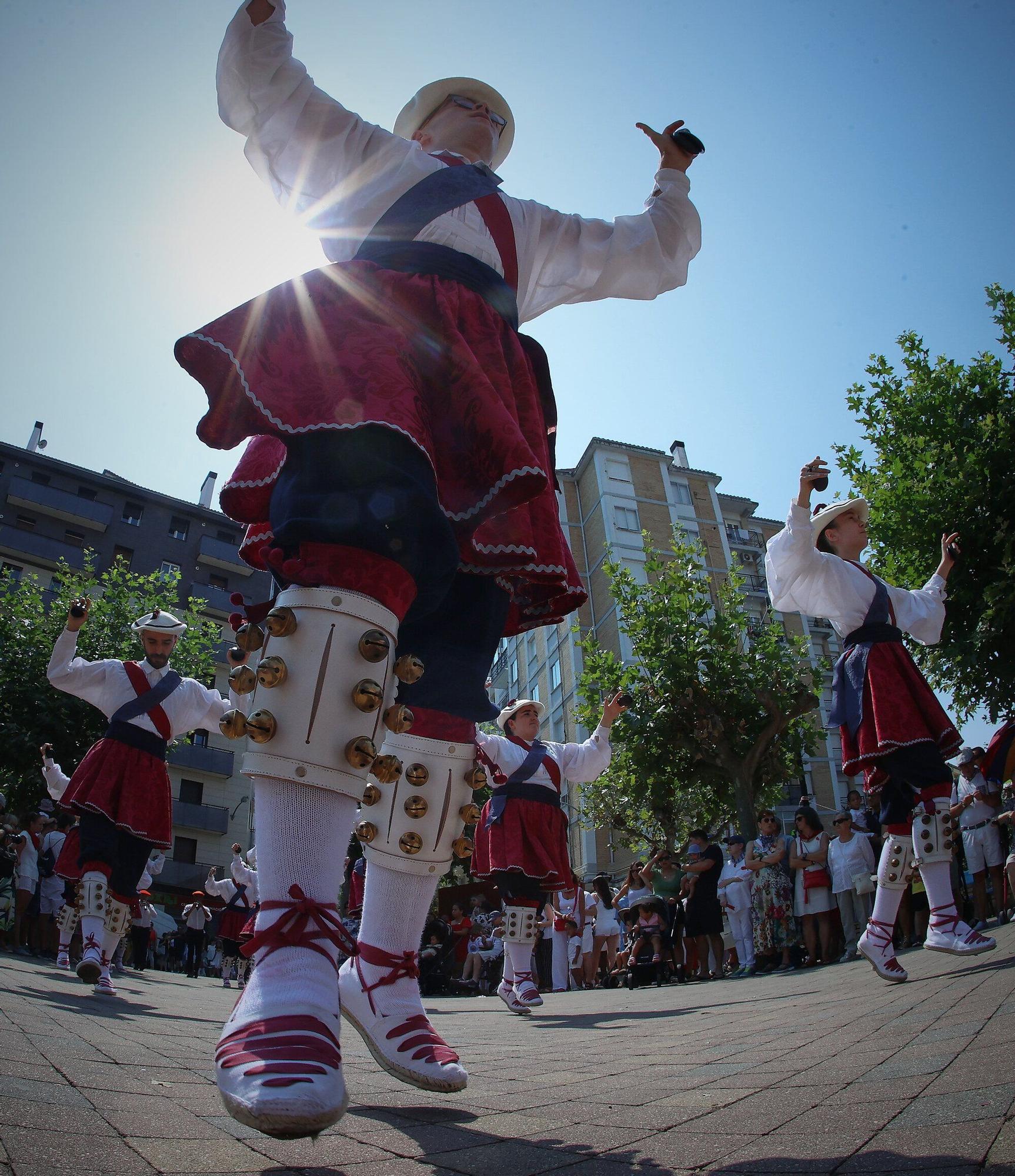 Fotos del día grande de las fiestas de Burlada 2025