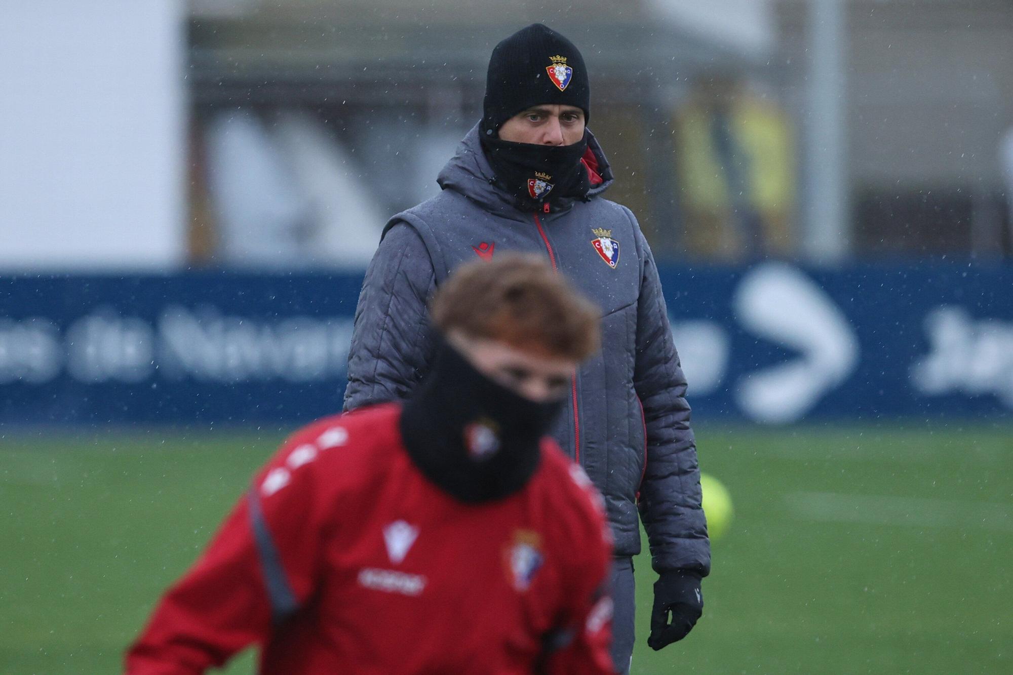 Fotos del entrenamiento de Osasuna (25/11/2025)