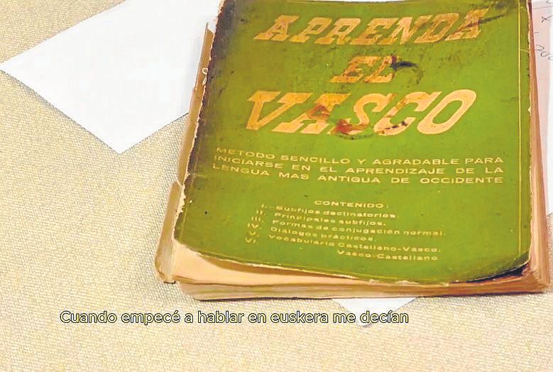 ‘Araba lehen alaba’ dokumentaleko irudi bat.