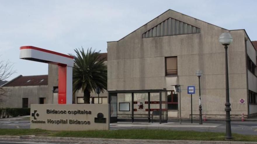 Grupos municipales de Irun, salvo PNV, piden parar la reforma del hospital