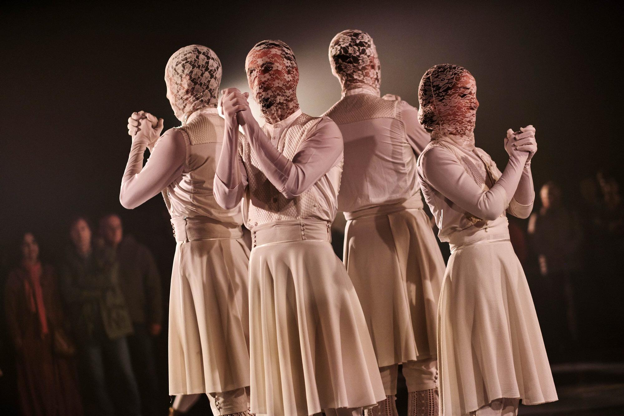 Fotos del espectáculo Ezberdin berdinak