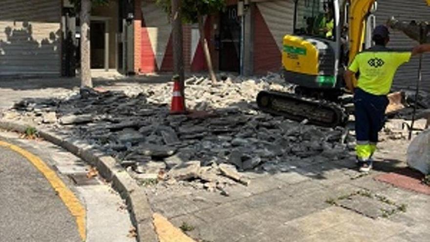 Sestao mejora la acera en la calle Nicolás Ormaechea