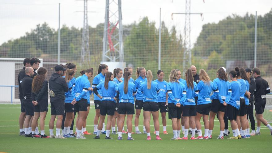 Andrea Esteban: &quot;No sabemos qué nos va a deparar la Liga, pero nos sentimos muy preparadas&quot;