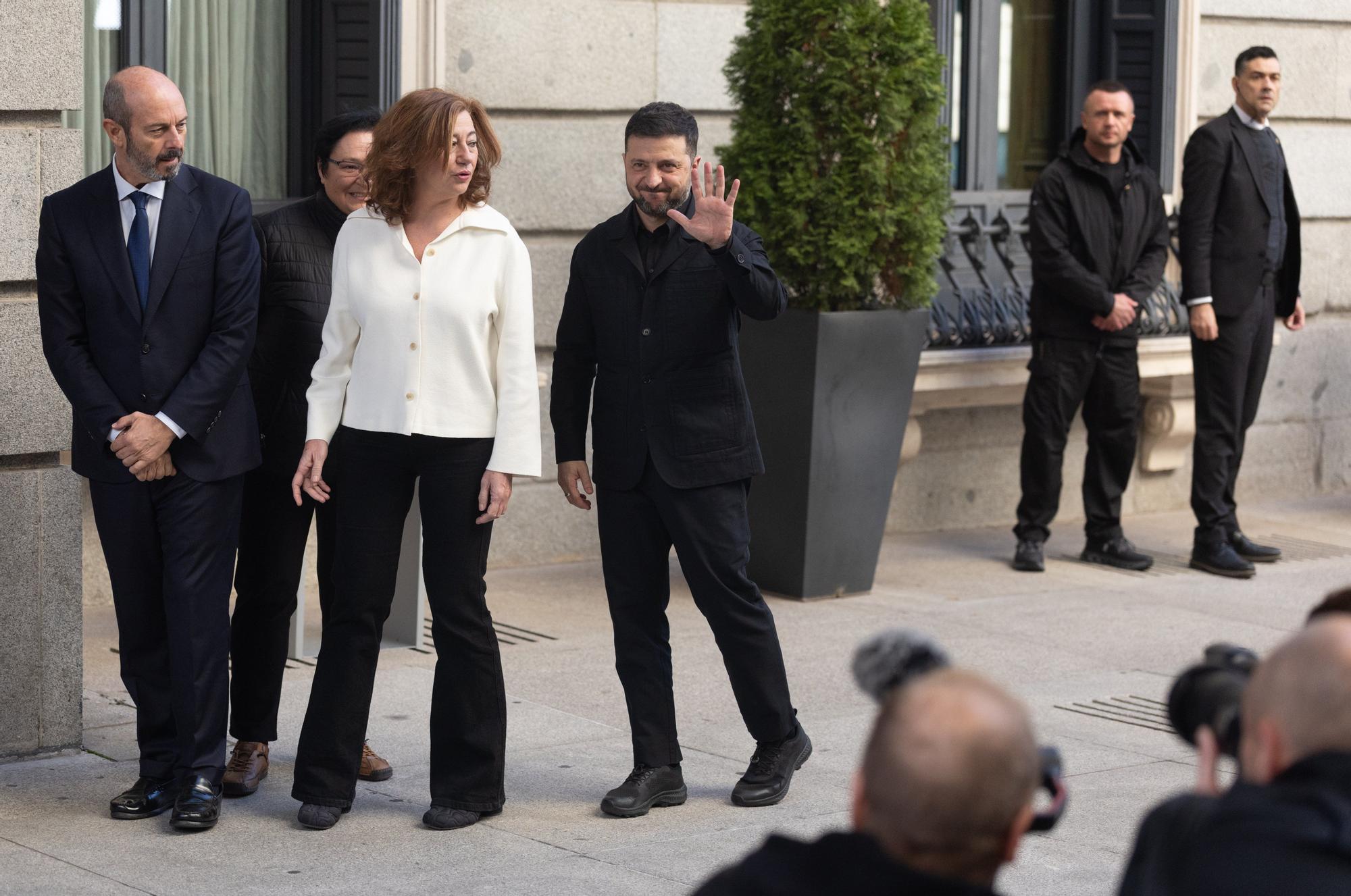 En imágenes: Zelenski inicia en el Congreso su tercera visita oficial a España y se reúne con Armengol y Rollán