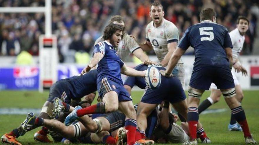 Francia remonta en el minuto 76 ante Inglaterra   (26-24)
