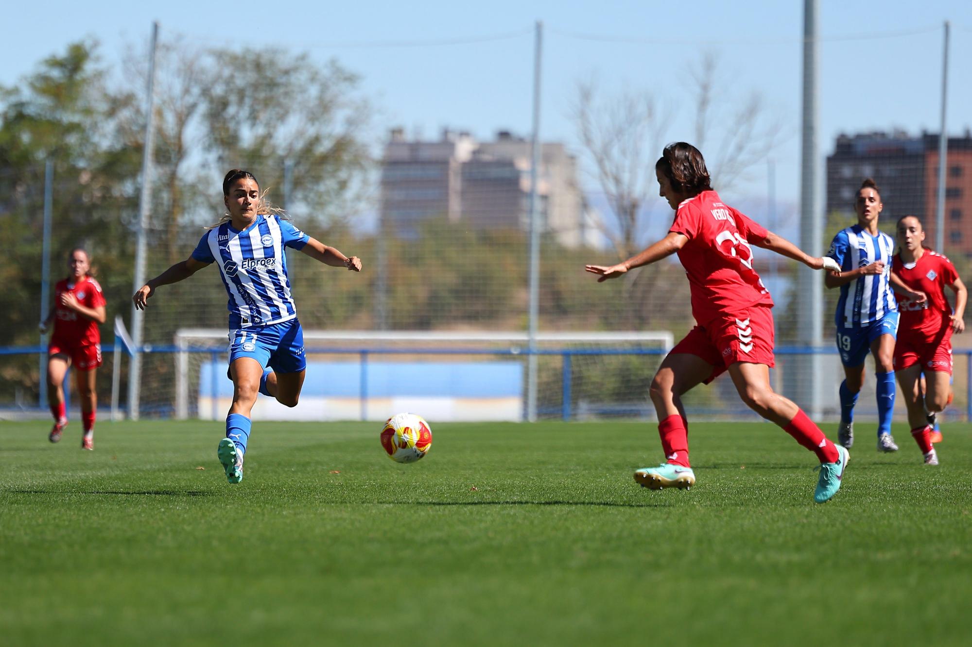 En imágenes: Las Gloriosas debutan en casa con una gran victoria (3-1)