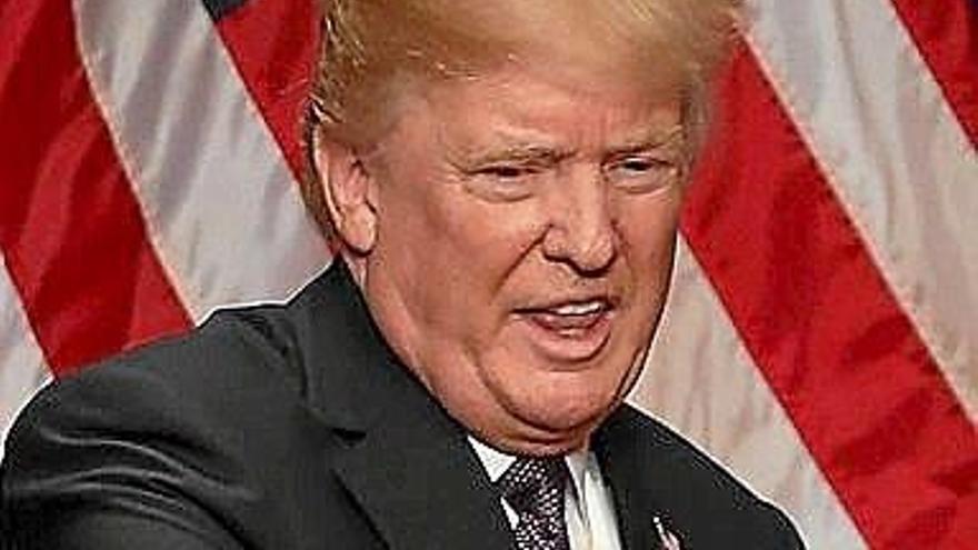 Trump abre otra guerra en defensa de las nucleares
