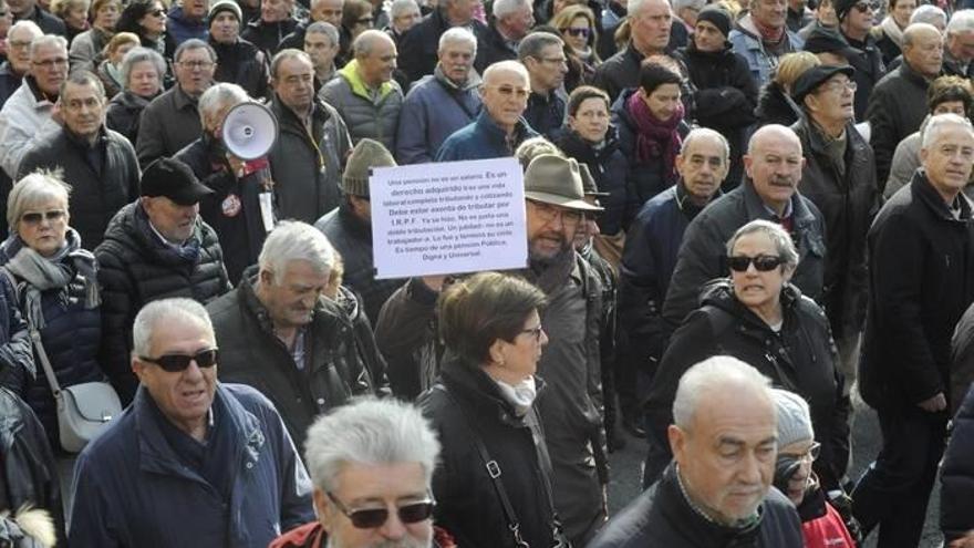 Clamor en la calle para forzar al PP a garantizar la viabilidad de las pensiones