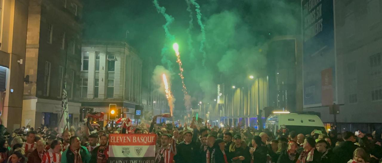 Armonía entre las aficiones del Athletic y Newcastle