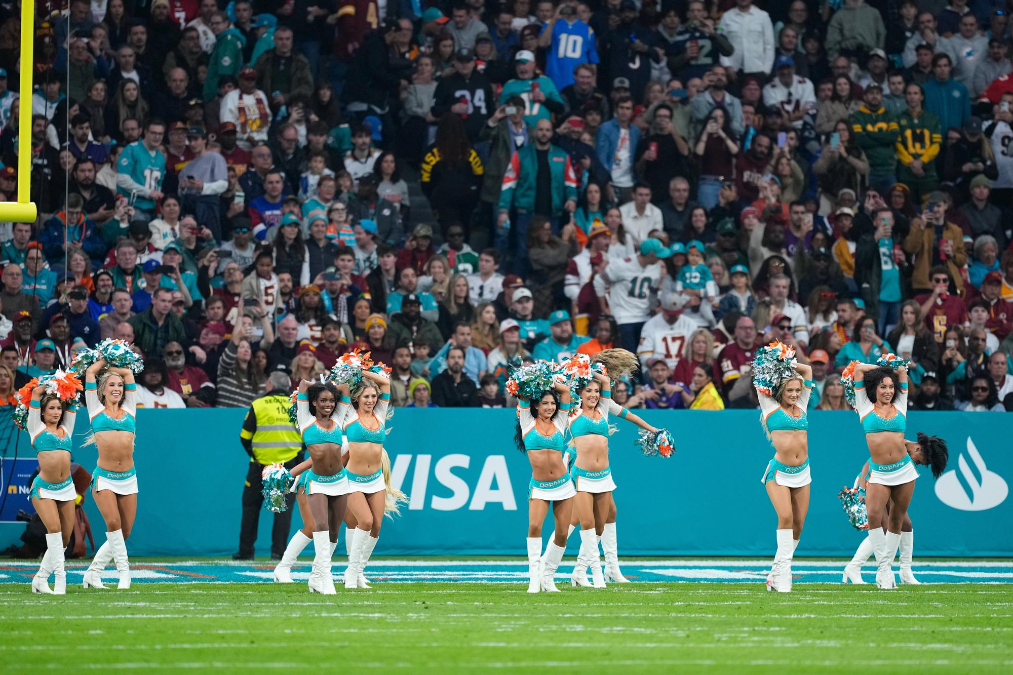 En imágenes: Los Dolphins ganan en la prórroga (16-13) a los Commanders en el histórico primer partido de la NFL en España