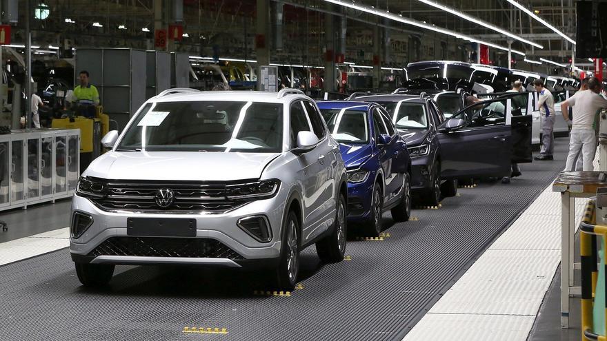 La mejora de la red eléctrica y el éxito de VW con el eléctrico, retos económicos de Navarra en 2026