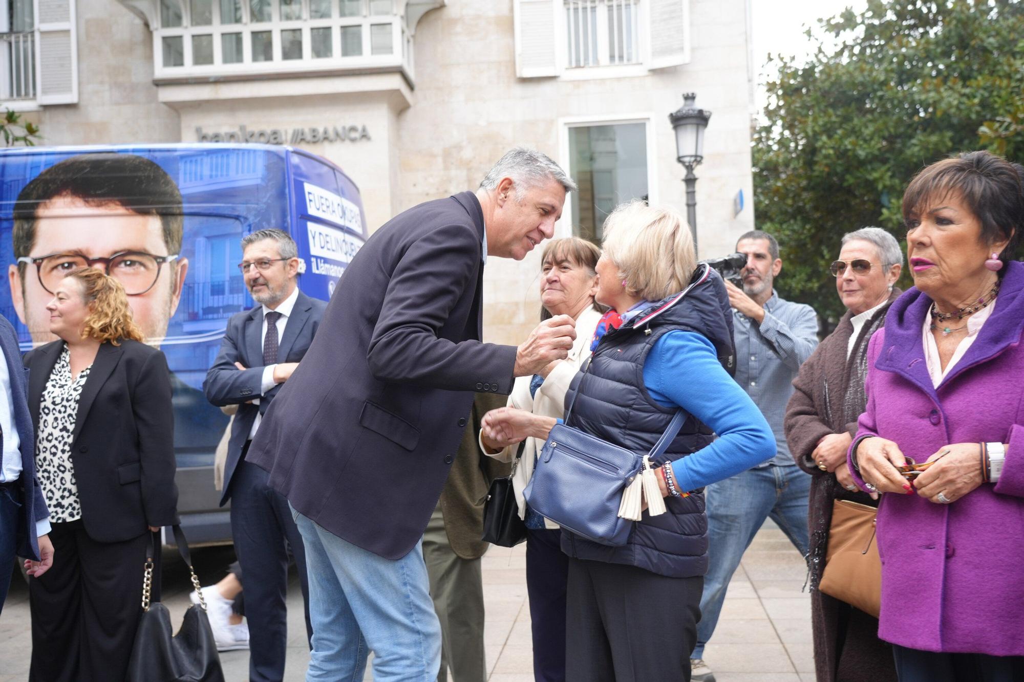 García Albiol apoya en Vitoria la campaña del PP "contra okupas y delincuentes"