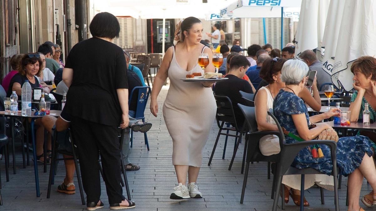 Terraza de un bar de Vitoria.