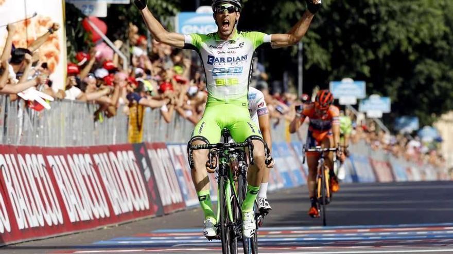 Nicola Boem se lleva la etapa, Alberto Contador sigue líder