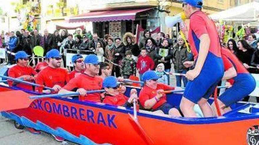 ‘Nueve apellidos vascos en una trainera’, premio mejor ambiente.
