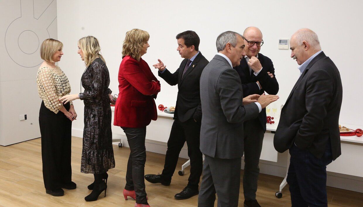El tradicional brindis navideño del Gobierno de Navarra