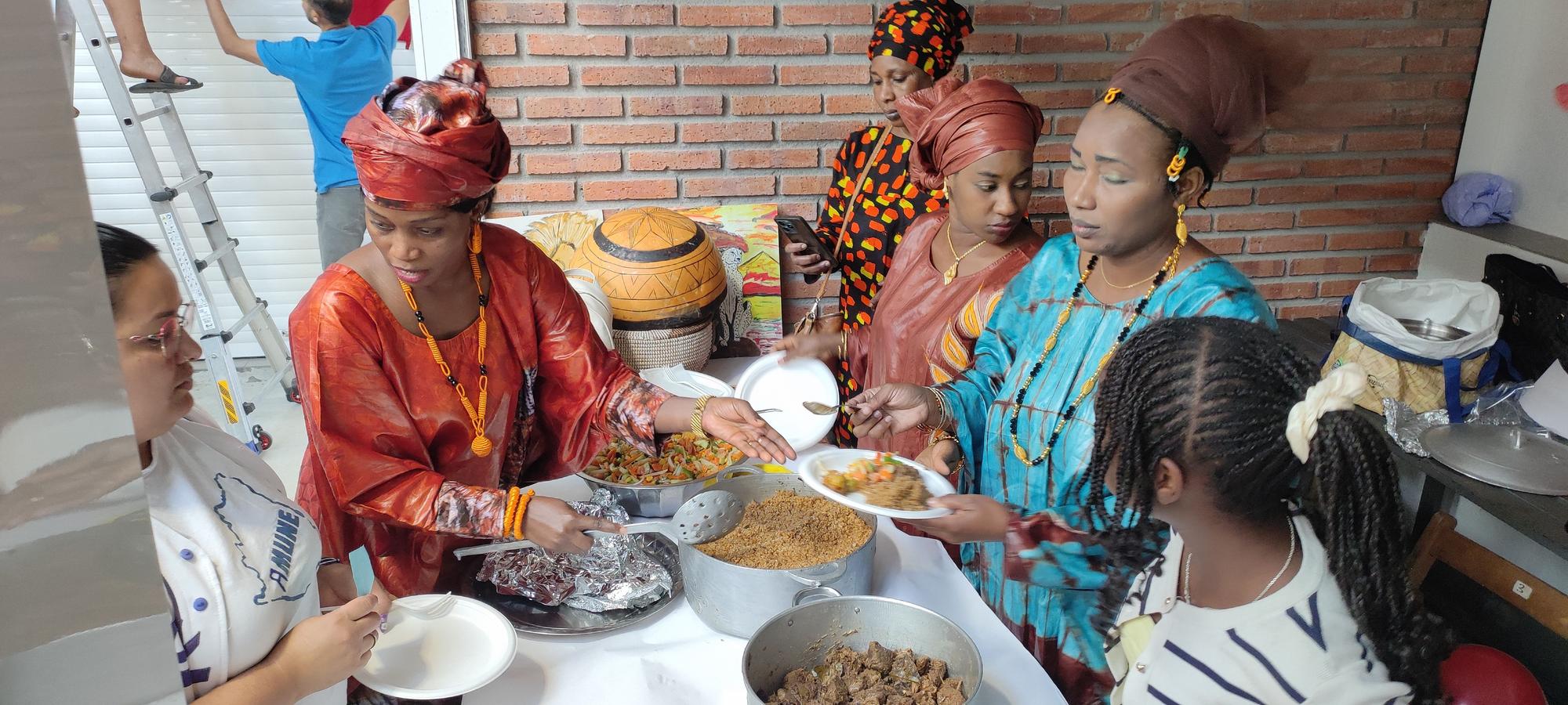 El buen ambiente presidió el encuentro entre culturas y la solidaridad en Azkoitia