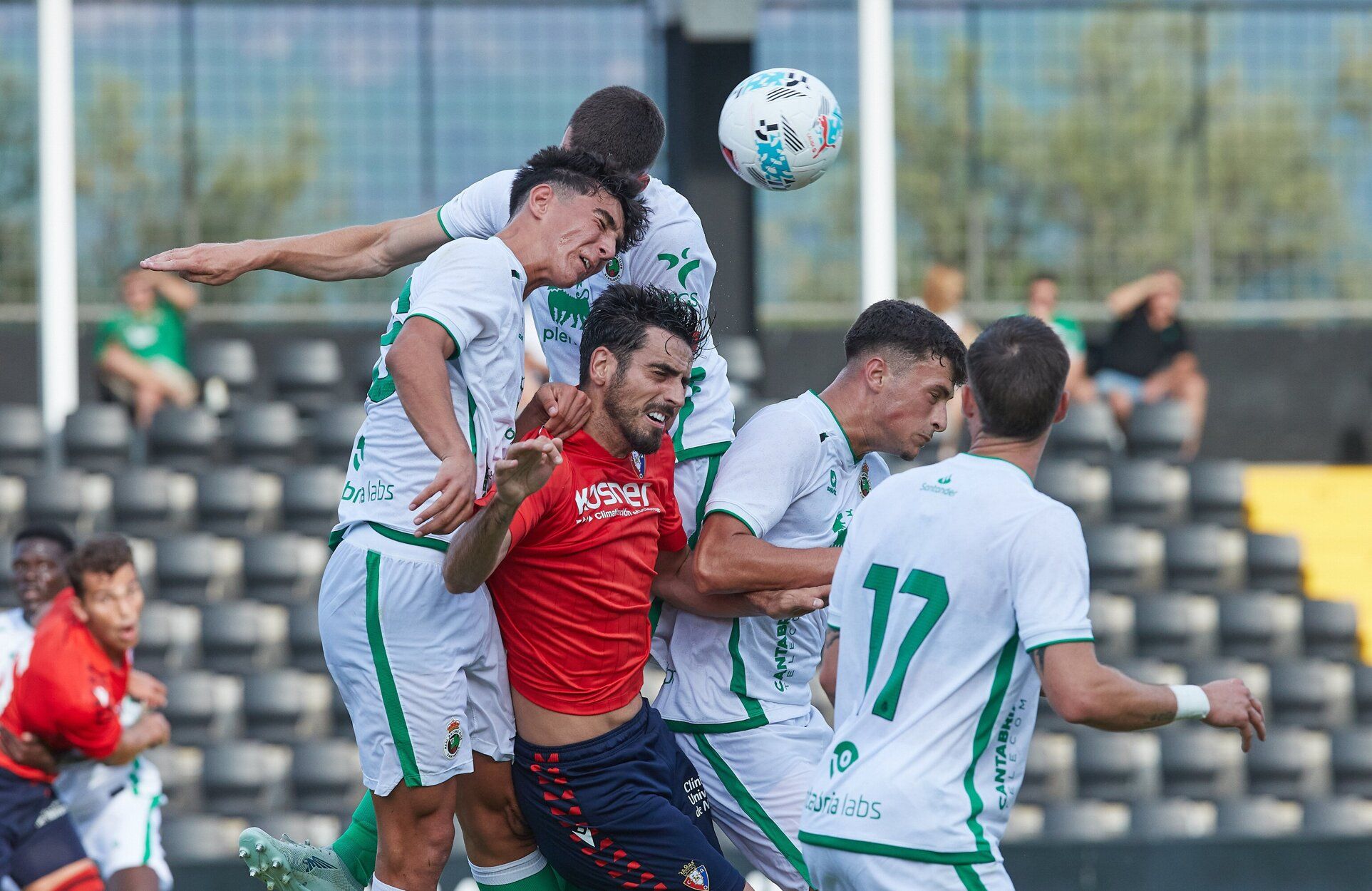 Fotos del partido amistoso entre Osasuna y Racing