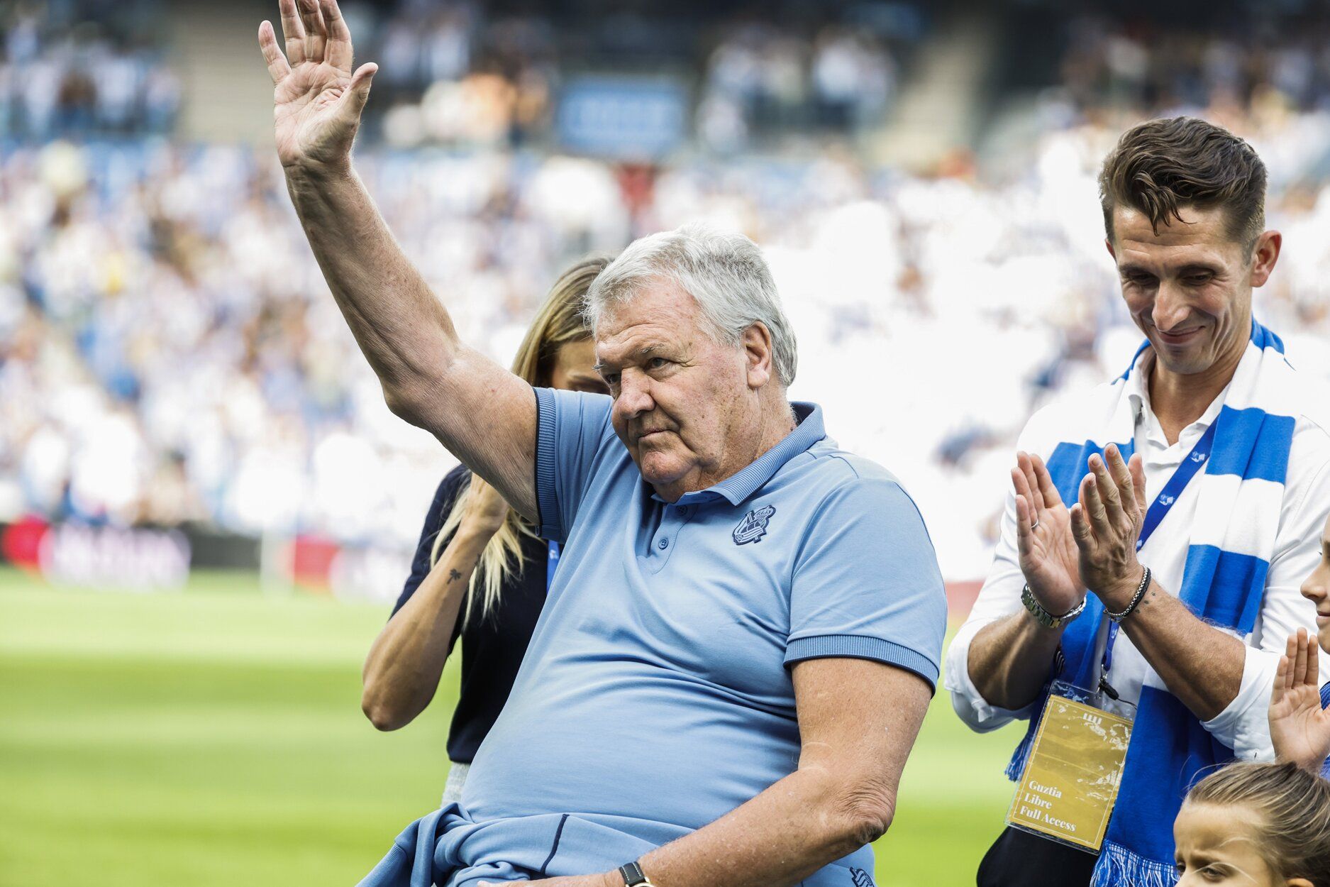 Anoeta homenajea a John Toshack