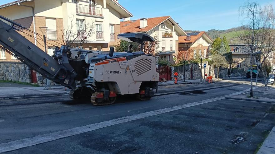 Hernani lleva a cabo varios trabajos de asfaltado en Aristizabal