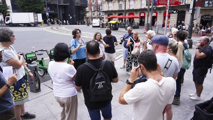 Bilbao tendrá "un margen de decisión limitado" sobre la tasa turística
