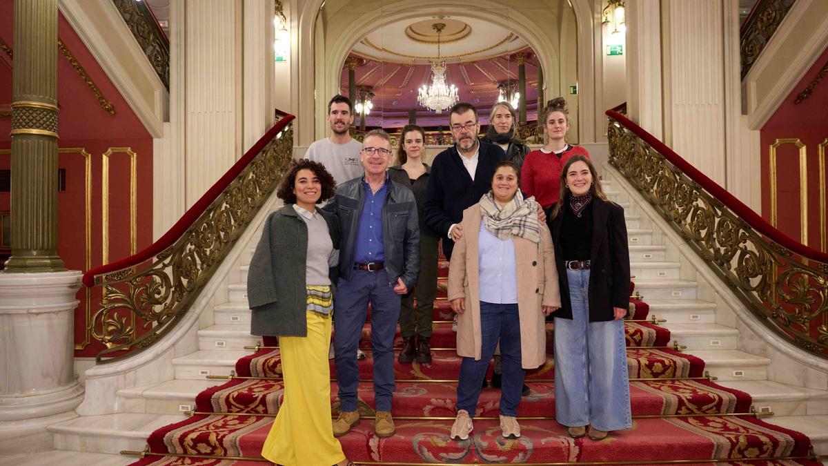 Hao Zhouren filmak irabazi du Zinebiren Sari Nagusia.