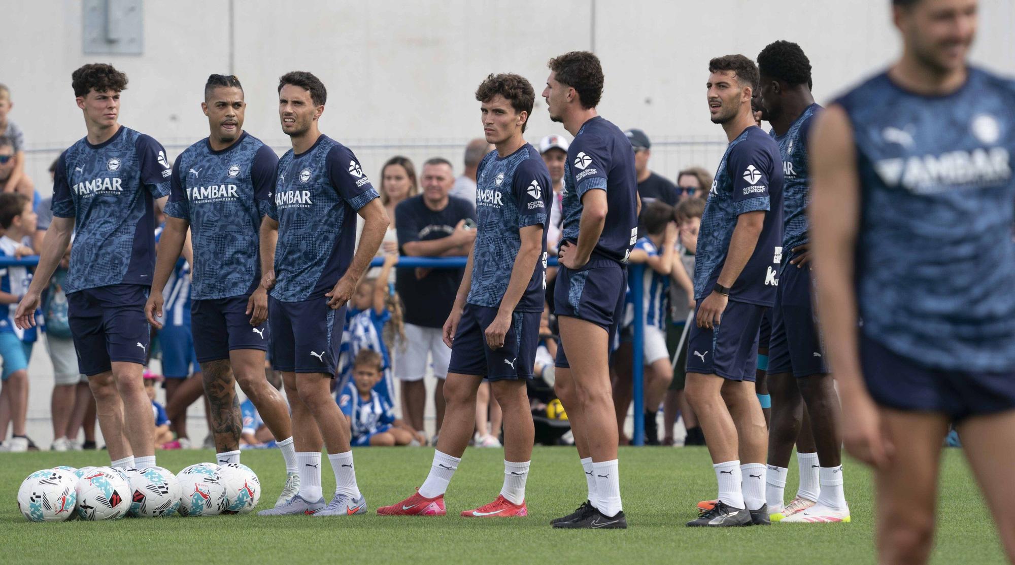 En imágenes: Una afición entregada al Alavés