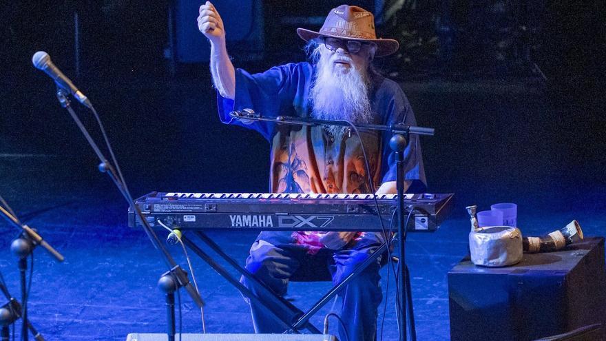 O bruxo Hermeto Pascoal hechiza al Kursaal